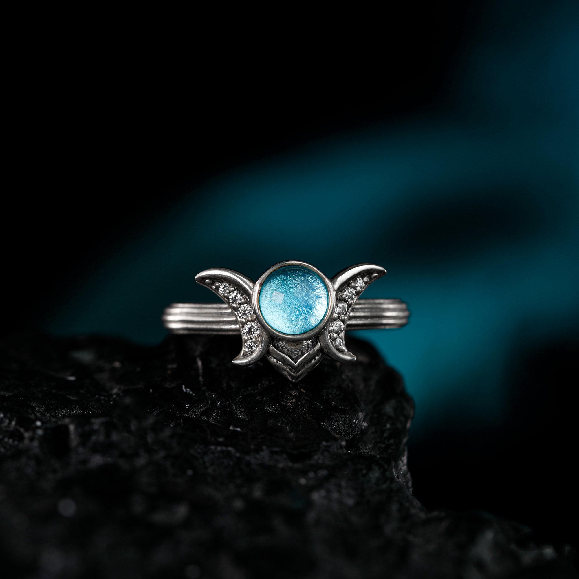 Moon Crown Ring