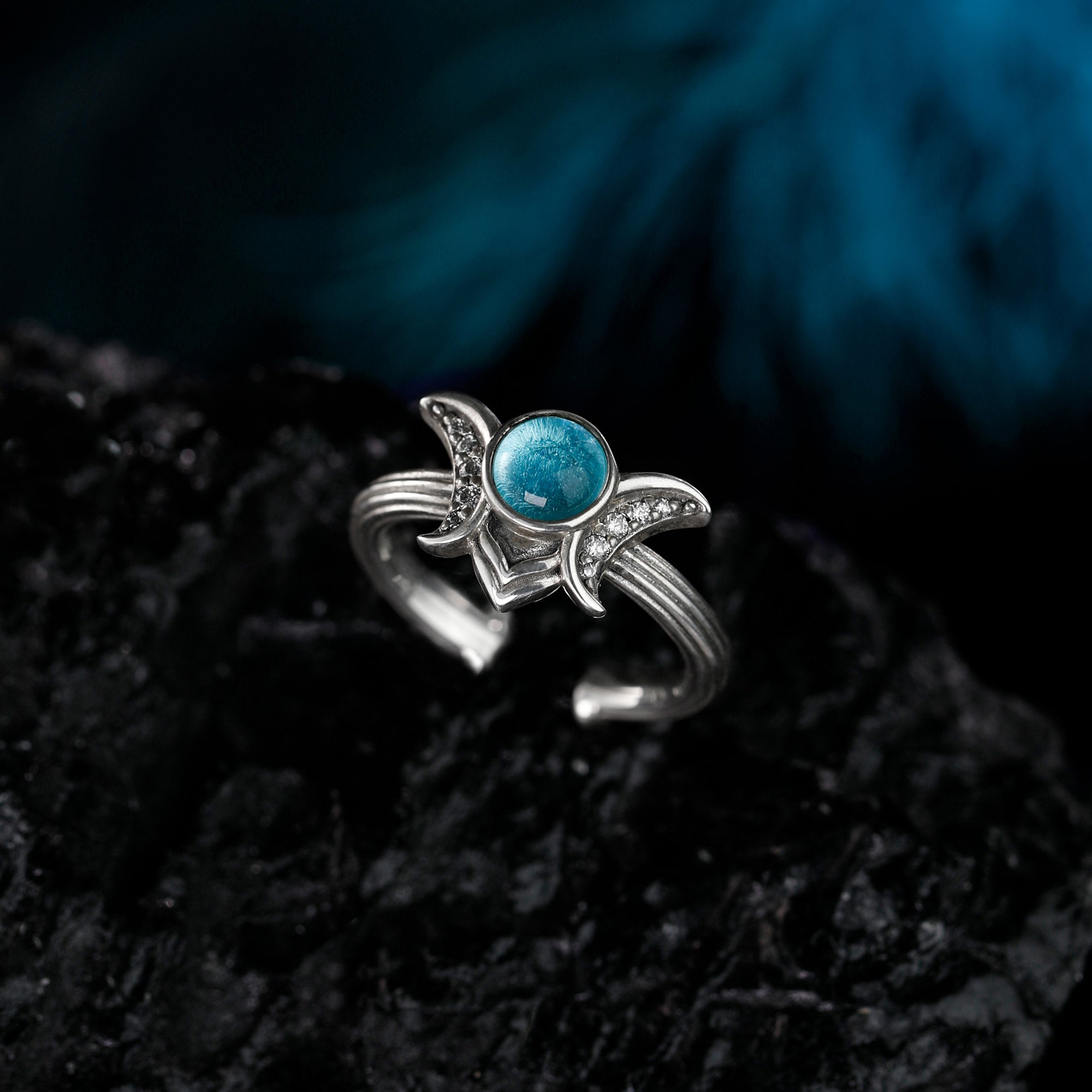 Moon Crown Ring