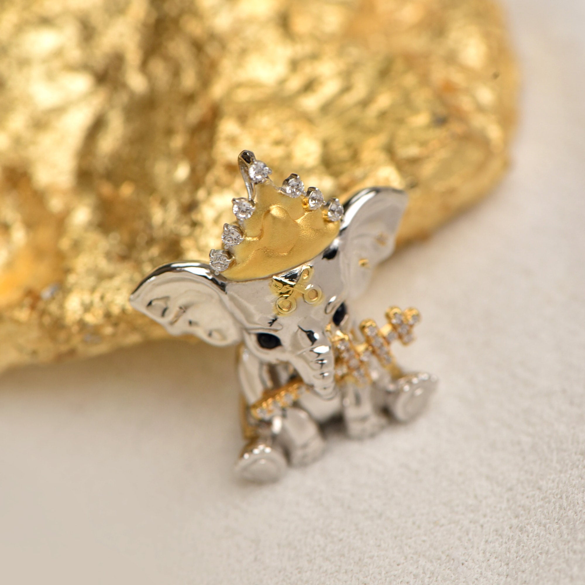 Hierophant Elephant Pendant