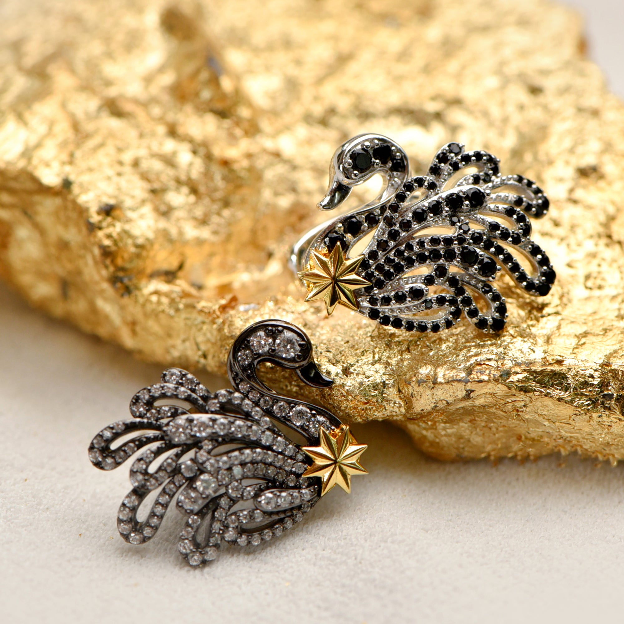 Black and White Swan Ear Cuff