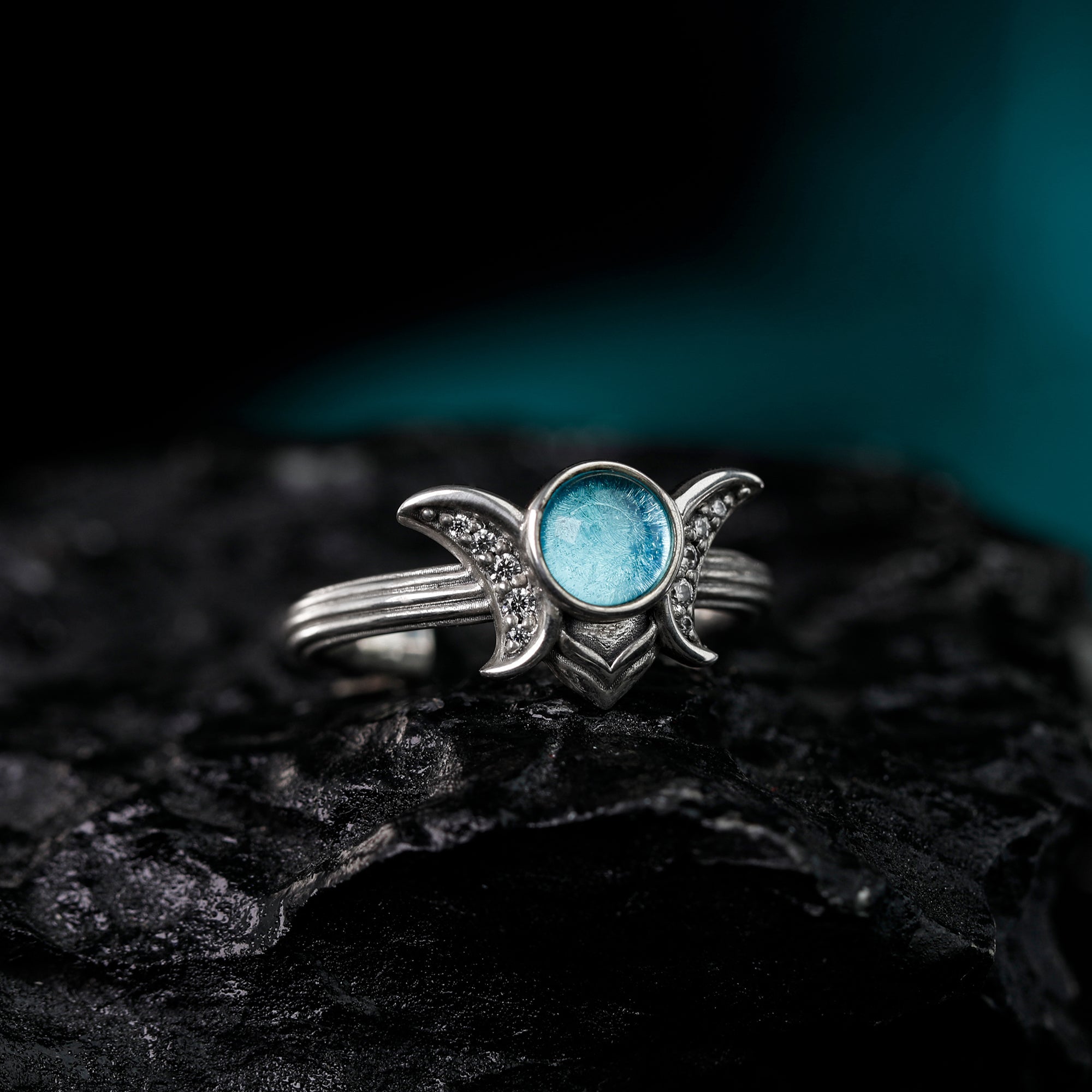 Moon Crown Ring