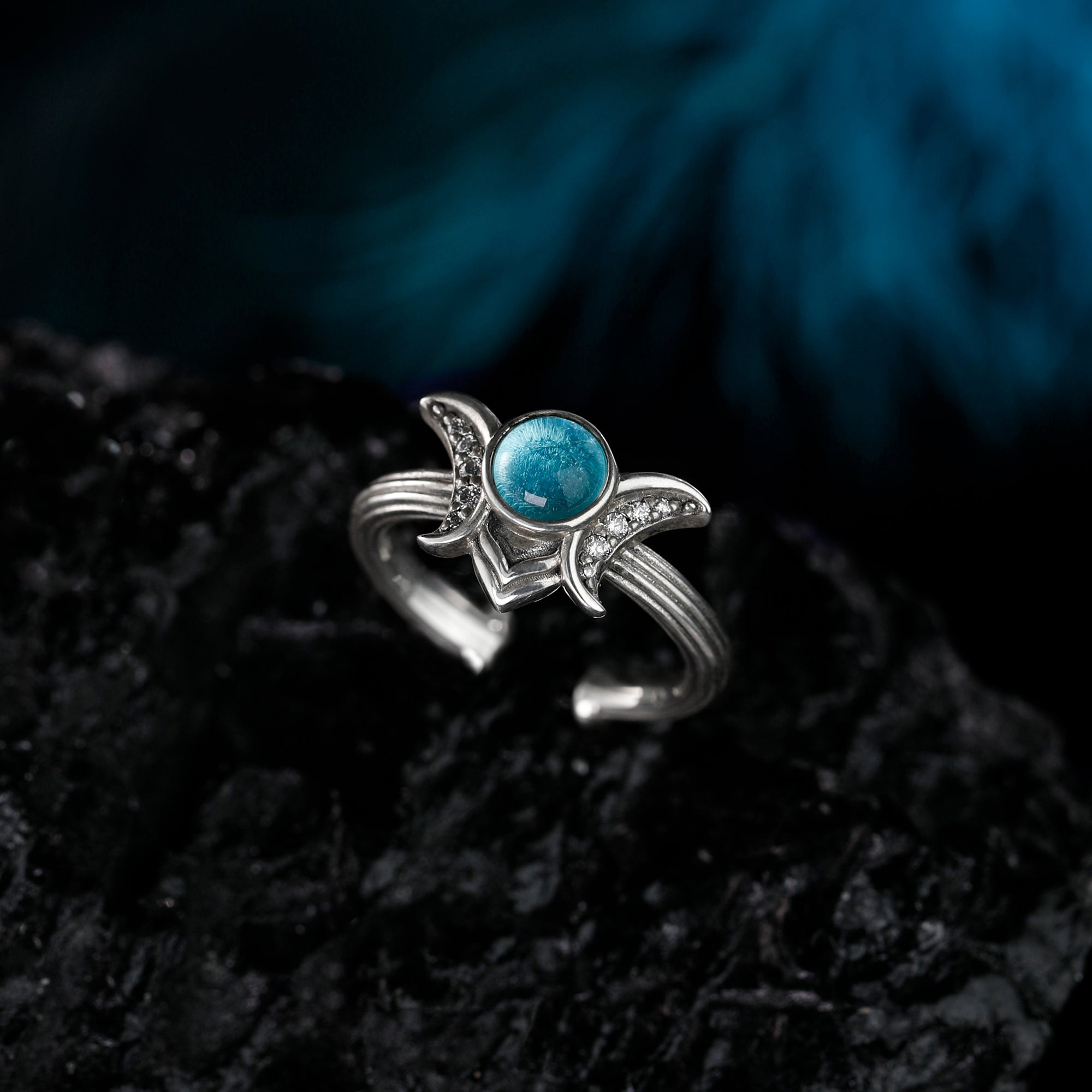 Moon Crown Ring